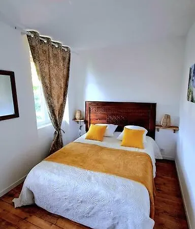 Holiday home Domaine De Cachaou Leyr'ial Sauna & *