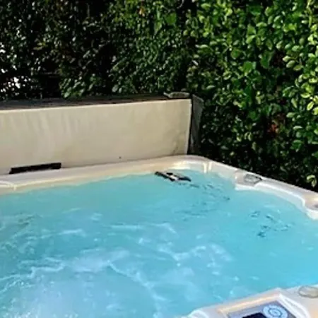 Holiday home Domaine De Cachaou Leyr'ial Sauna & Salles (Gironde)